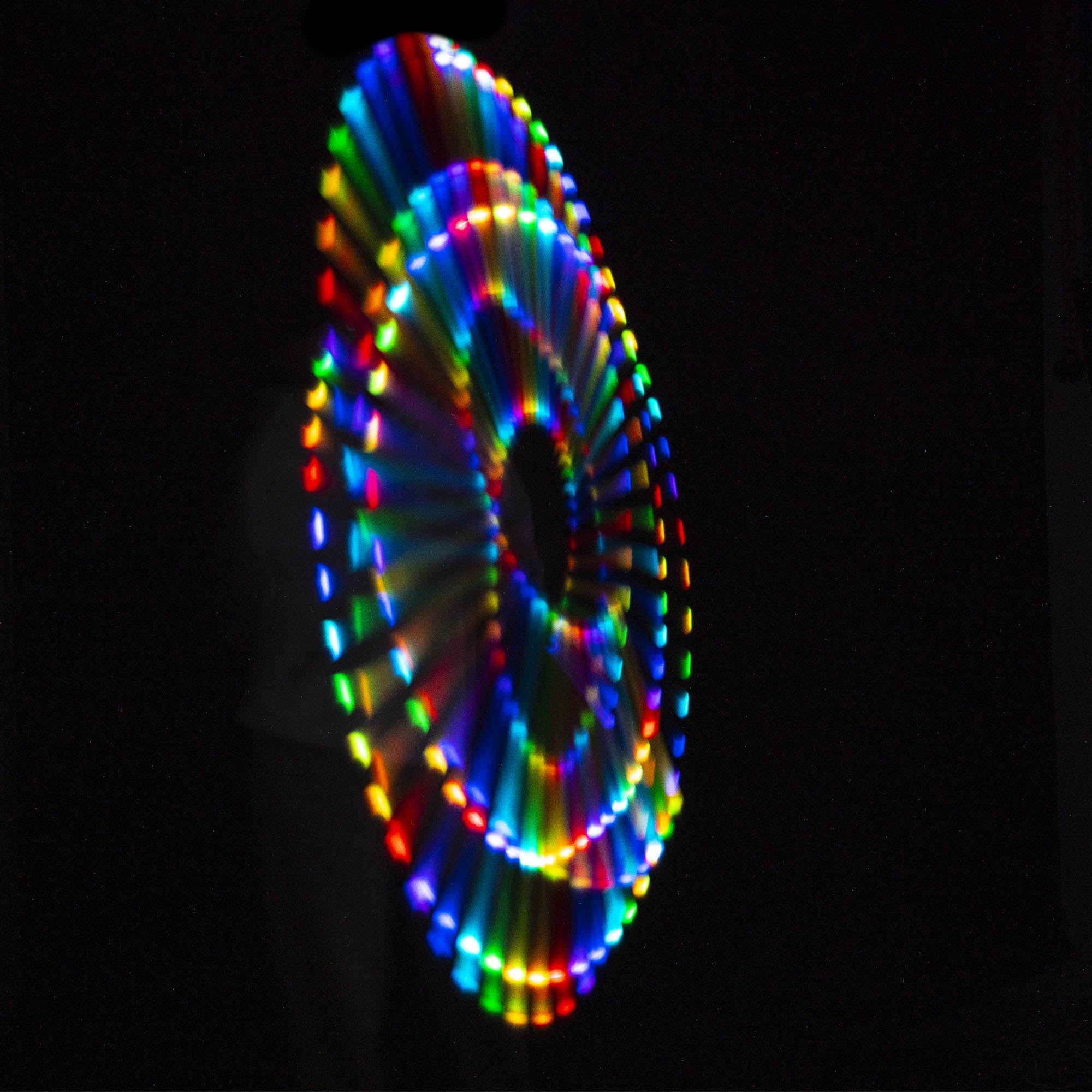 Threeworlds Fusion 3 part contact glow staff light trail