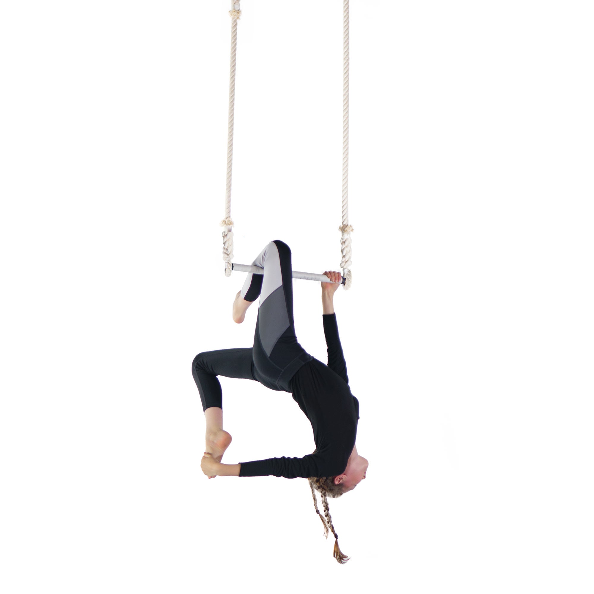 performer on youth trapeze